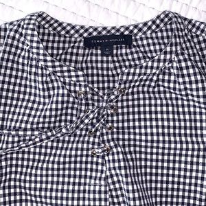 ✨2/$20✨ Classic TOMMY HILFIGER | Navy Gingham tie front top